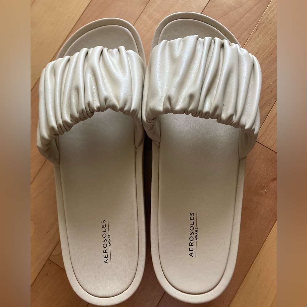Aerosoles Cream Ruched Slide Sandals